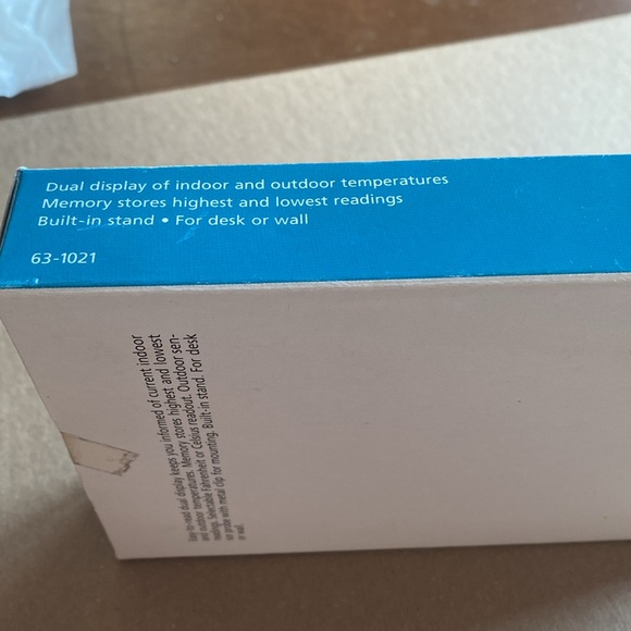 New in box indoor and outdoor thermometer. - Picture 4 of 6